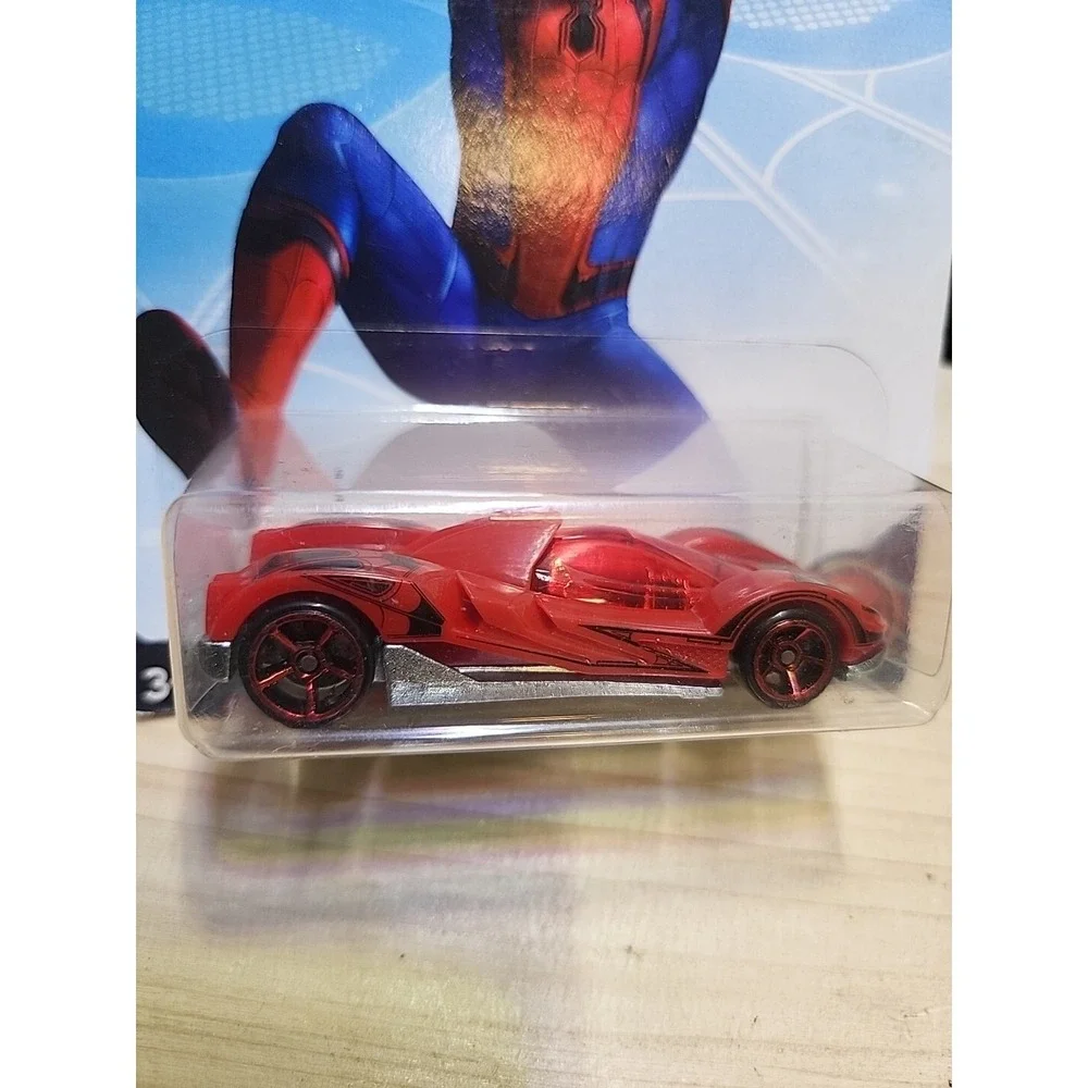 Hot Wheels Marvel Spider-Man Homecoming Teegray 2016